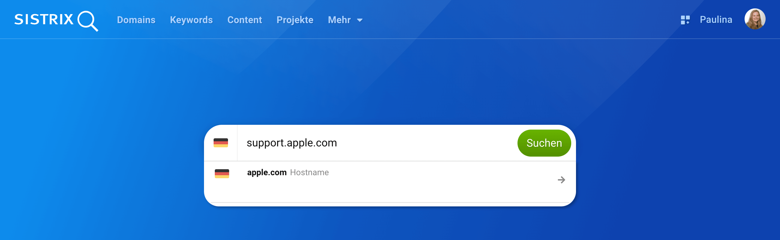 In den Suchschlitz auf der blauen SISTRIX Startseite ist der Hostname support.apple.com eingegeben. Darunter klappt der Hinweis auf, dass es sich um einen Hostnamen handelt und es gibt einen Pfeil-Button, um zum Hostüberblick zu gelangen.